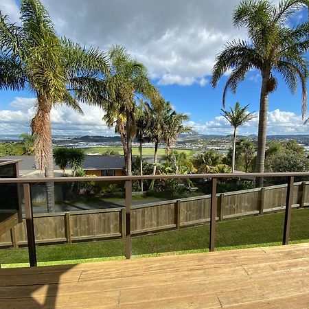 Town View Homestay Whangarei Exteriör bild