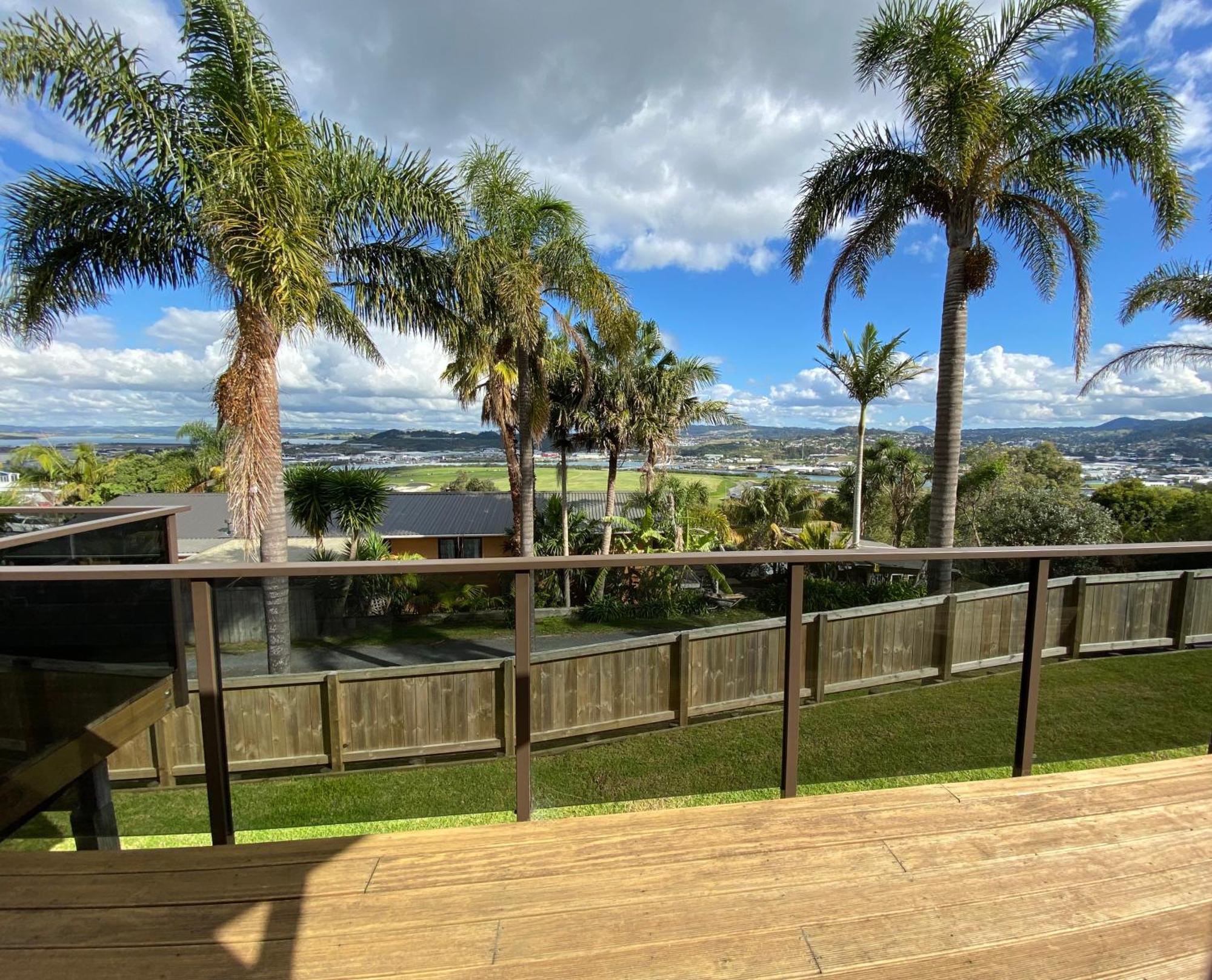 Town View Homestay Whangarei Exteriör bild